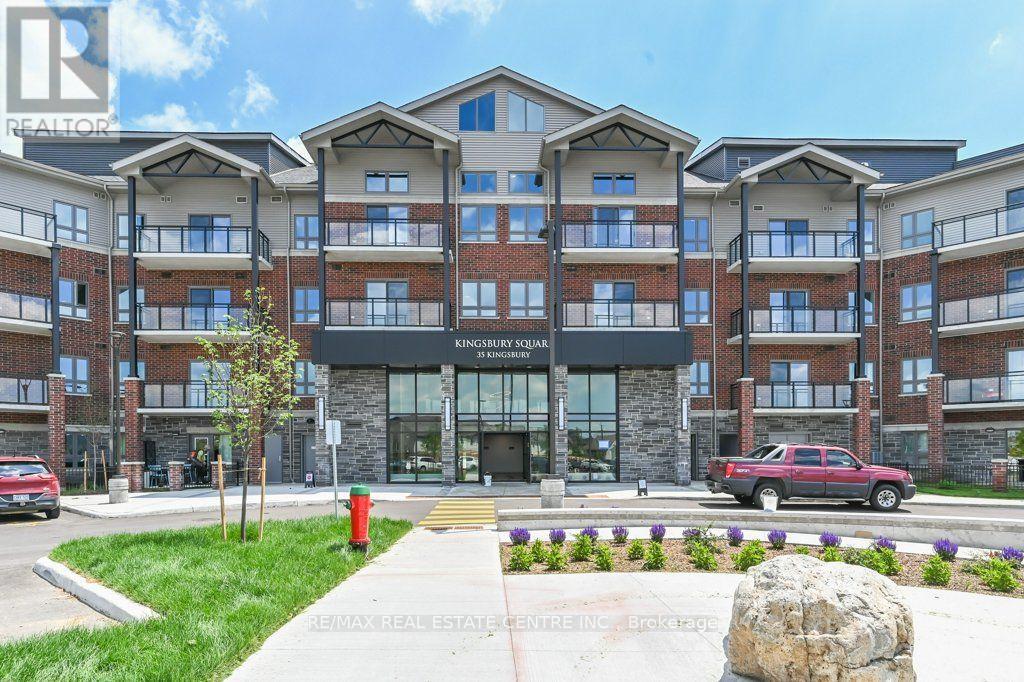 319 - 35 KINGSBURY SQUARE, Guelph, Ontario
