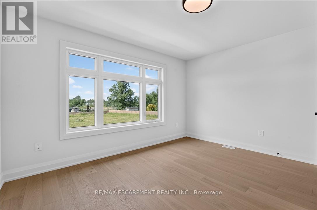 8905 Angie Drive, Niagara Falls, Ontario  L2H 3W8 - Photo 29 - X13828362