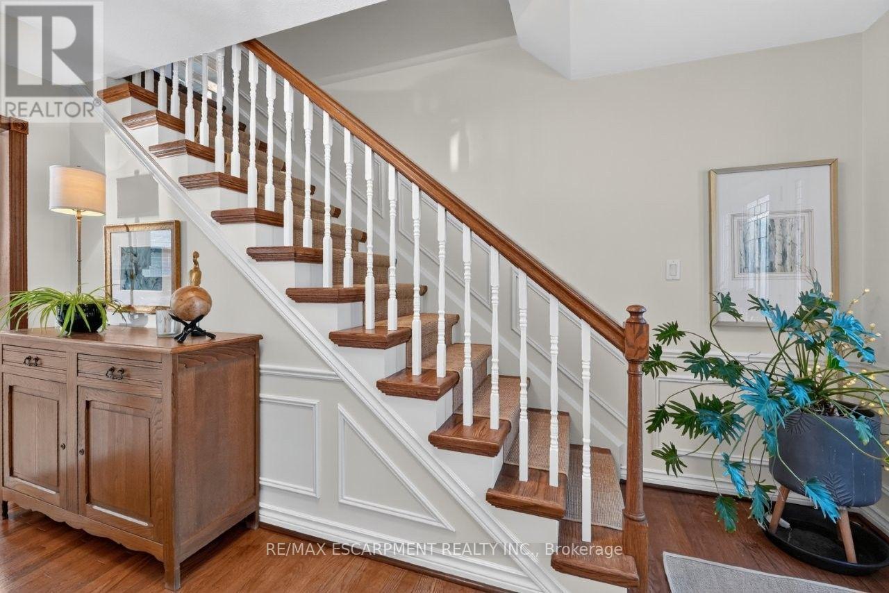 4272 Village Park Drive, Lincoln, Ontario  L3J 0H3 - Photo 19 - X13828390