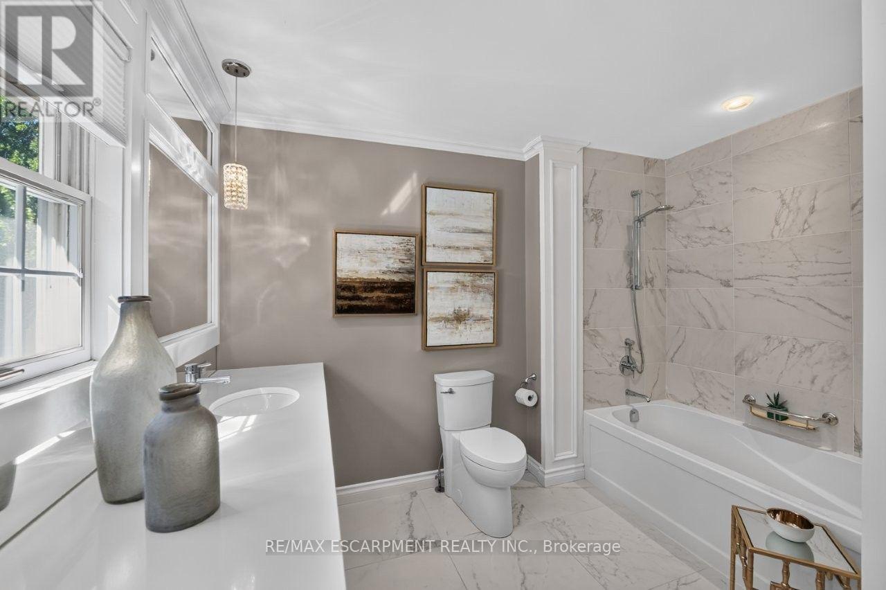 4272 Village Park Drive, Lincoln, Ontario  L3J 0H3 - Photo 28 - X13828390