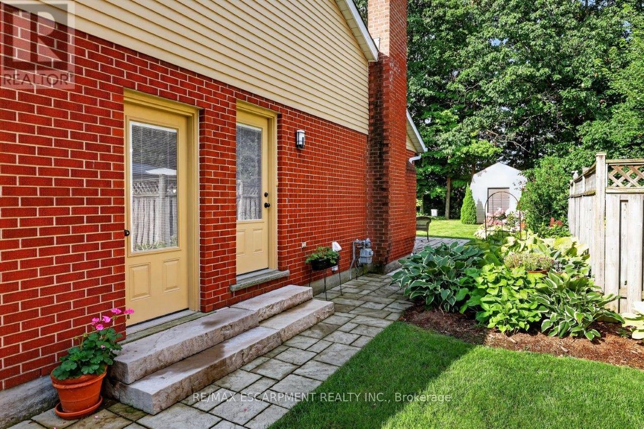 4272 Village Park Drive, Lincoln, Ontario  L3J 0H3 - Photo 35 - X13828390