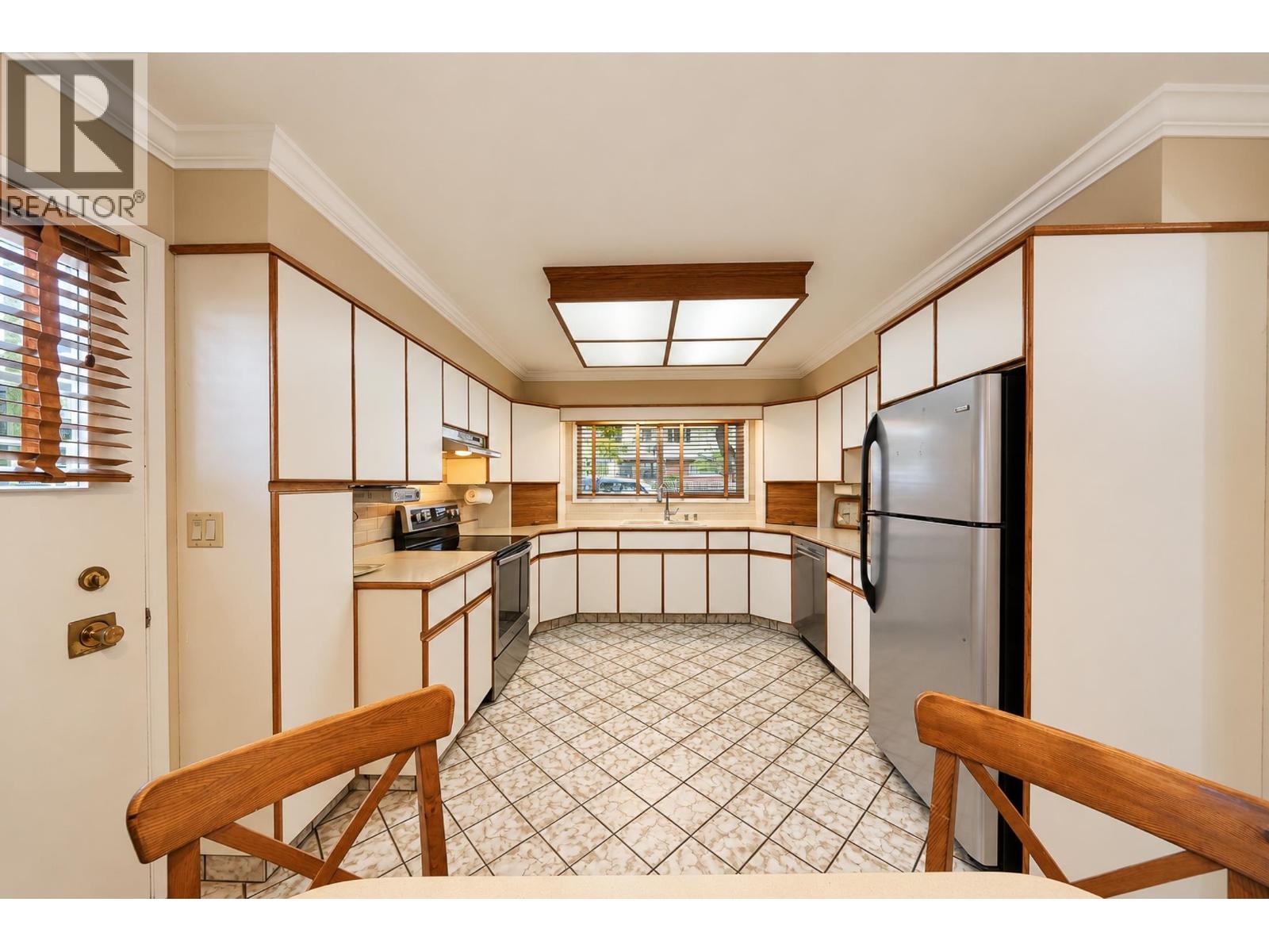 775 Esmond Avenue, Burnaby, British Columbia  V5C 4K4 - Photo 18 - R3168809