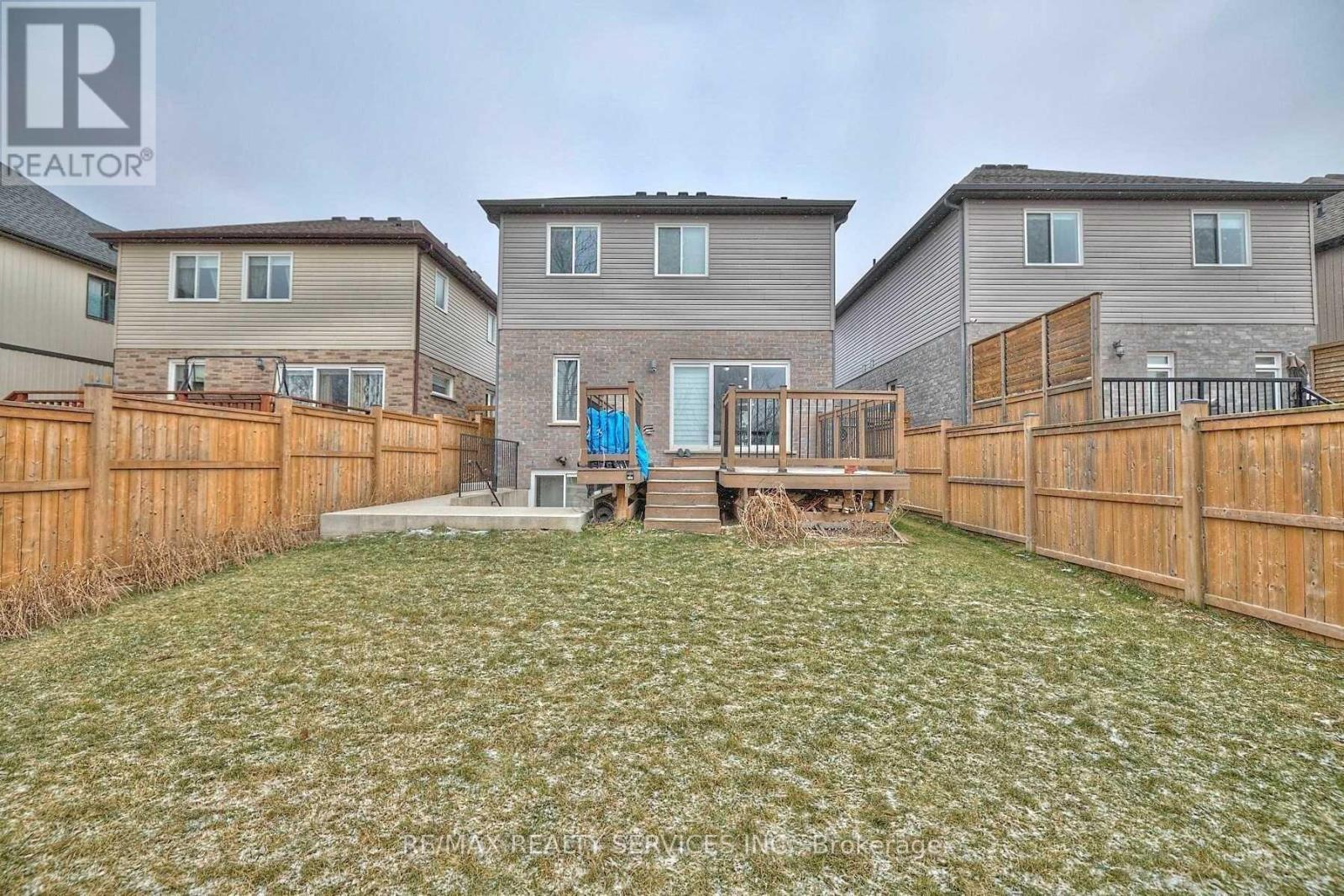 Upper - 6045 Ernest Crescent, Niagara Falls, Ontario  L2H 0H9 - Photo 21 - X13826762