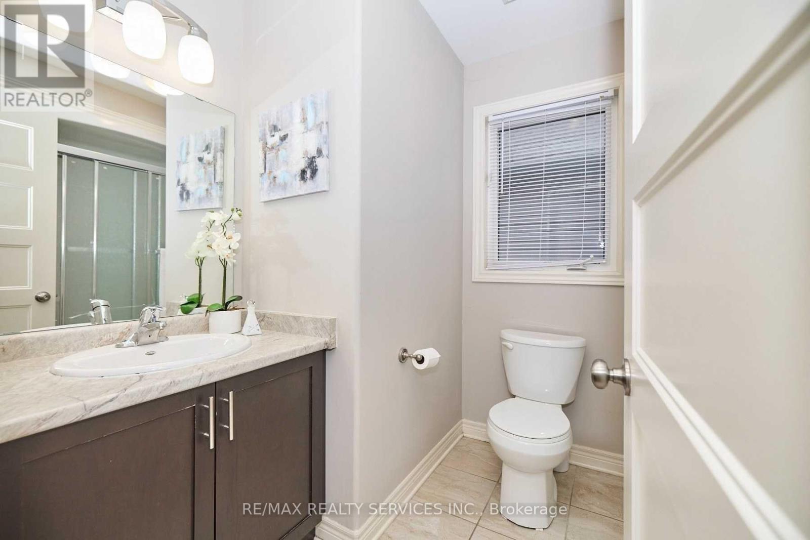 Upper - 6045 Ernest Crescent, Niagara Falls, Ontario  L2H 0H9 - Photo 20 - X13826762