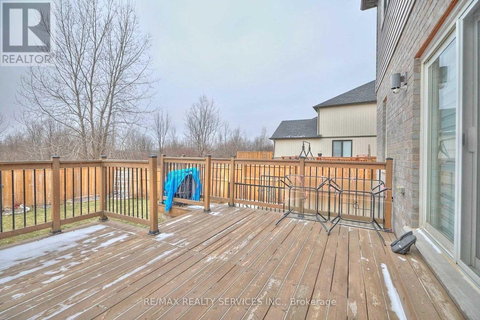 Upper - 6045 Ernest Crescent, Niagara Falls, Ontario  L2H 0H9 - Photo 22 - X13826762