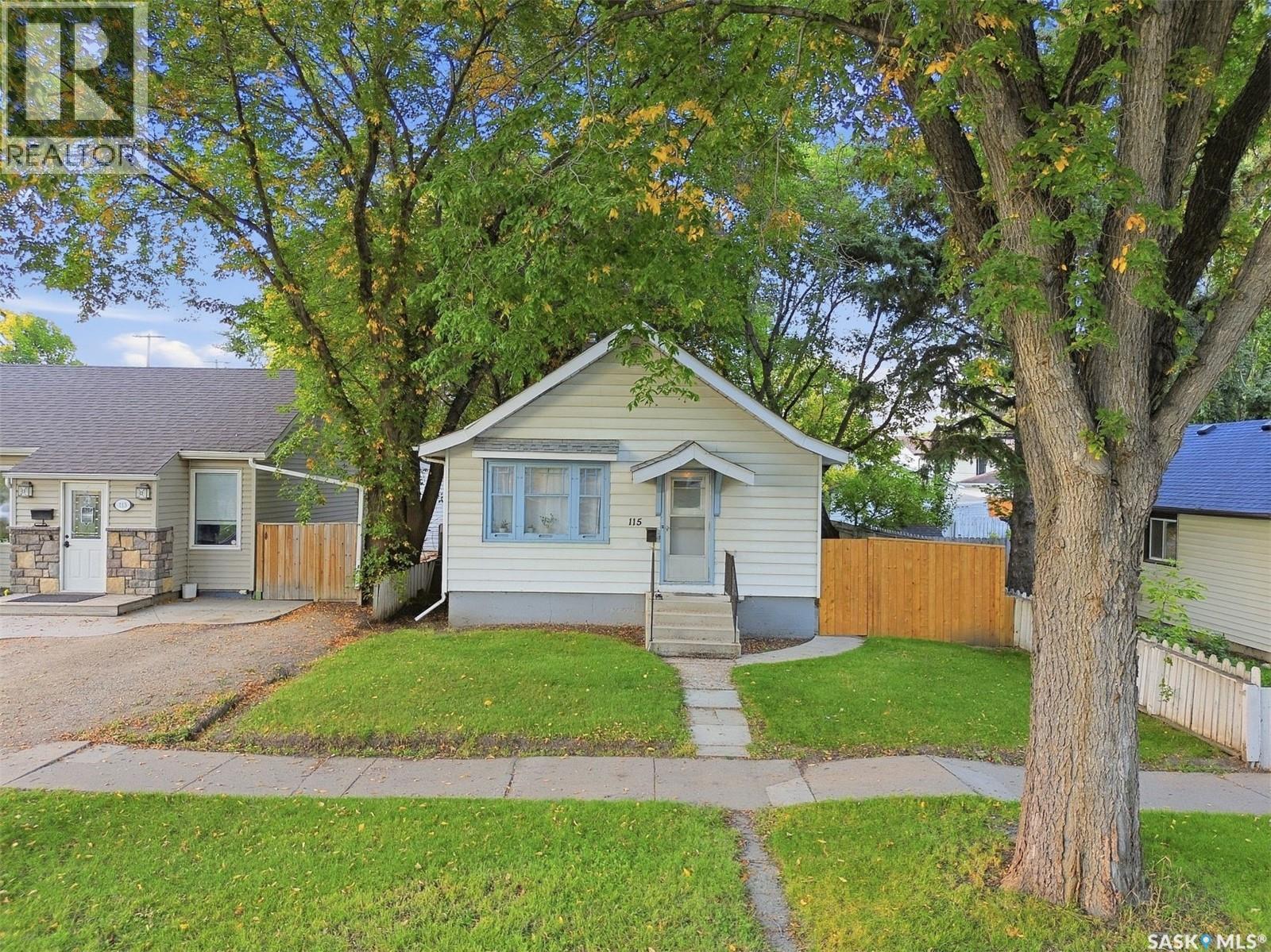 115 Ash Street E, Saskatoon, Saskatchewan  S7J 0J7 - Photo 35 - SK049547