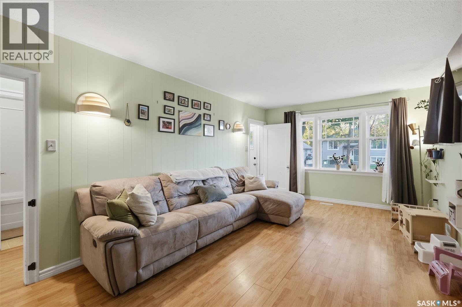 115 Ash Street E, Saskatoon, Saskatchewan  S7J 0J7 - Photo 6 - SK049547