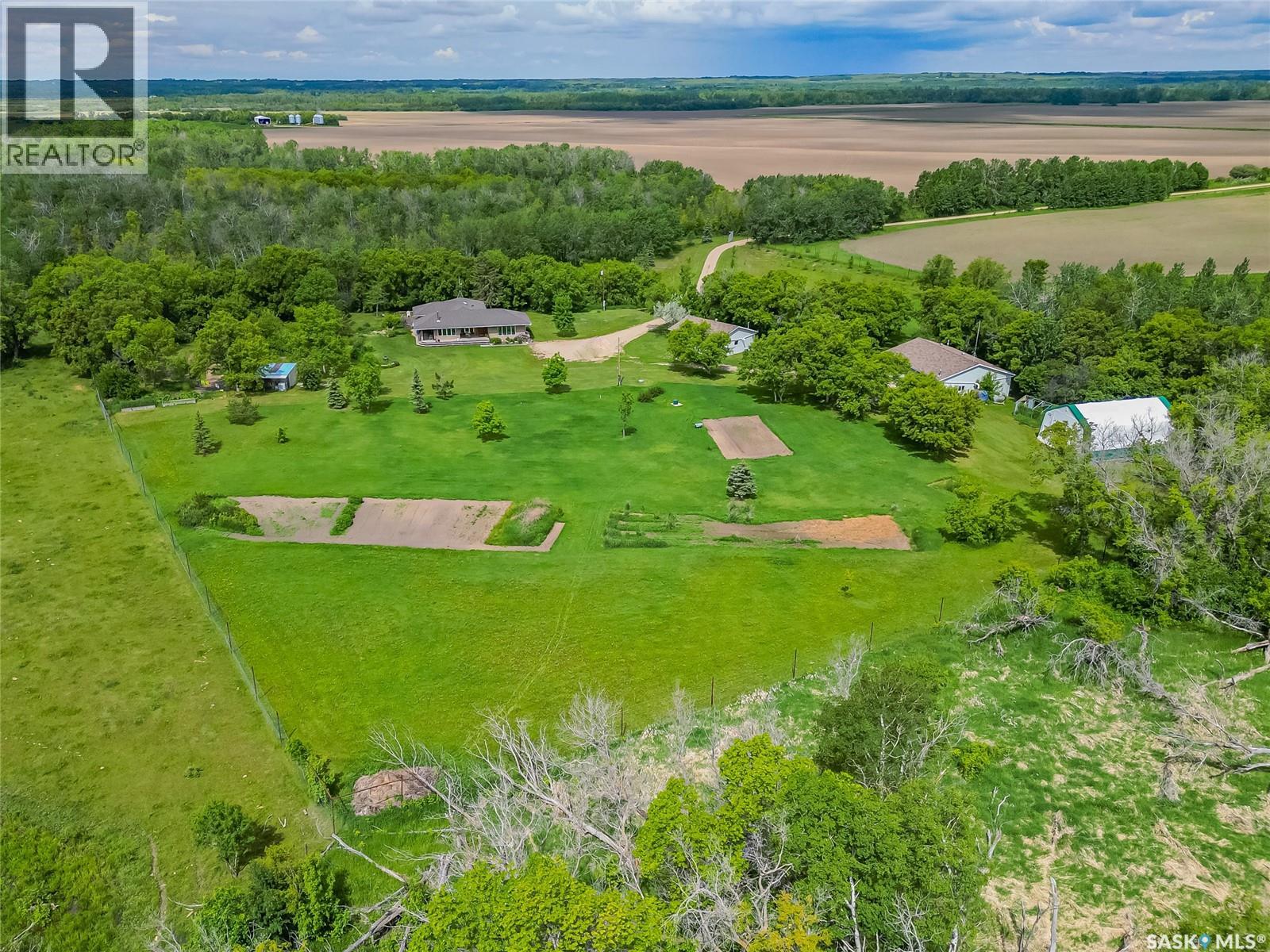 Fung Acreage, dundurn rm no. 314, Saskatchewan