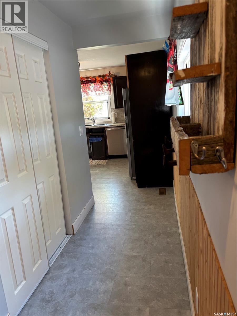 406 Railway Avenue, Mortlach, Saskatchewan  S0H 3E0 - Photo 25 - SK049389
