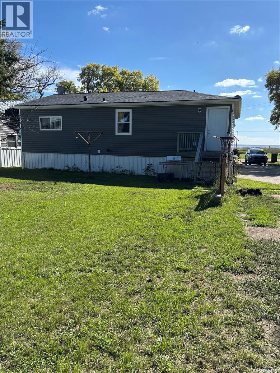 406 Railway Avenue, Mortlach, Saskatchewan  S0H 3E0 - Photo 41 - SK049389