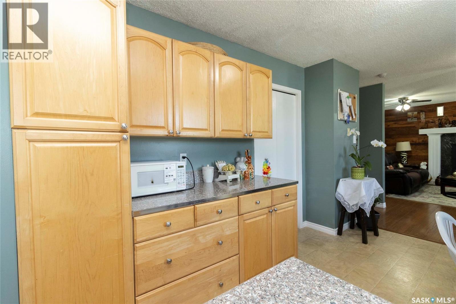 3501 33rd Street W, Saskatoon, Saskatchewan  S7L 4P6 - Photo 9 - SK049307