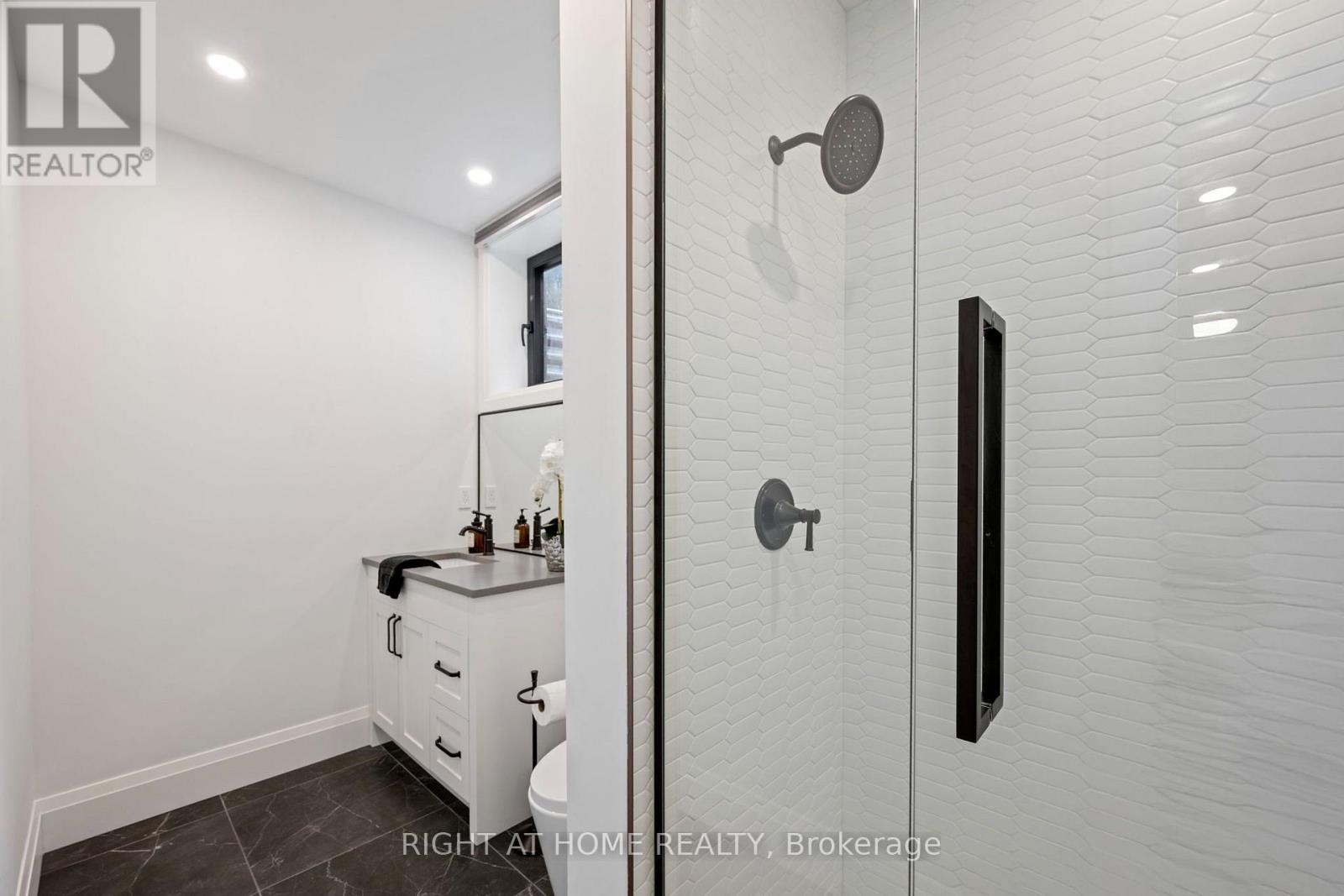 3460 Silverleaf Chase, London South, Ontario  N6P 0G8 - Photo 37 - X13828564