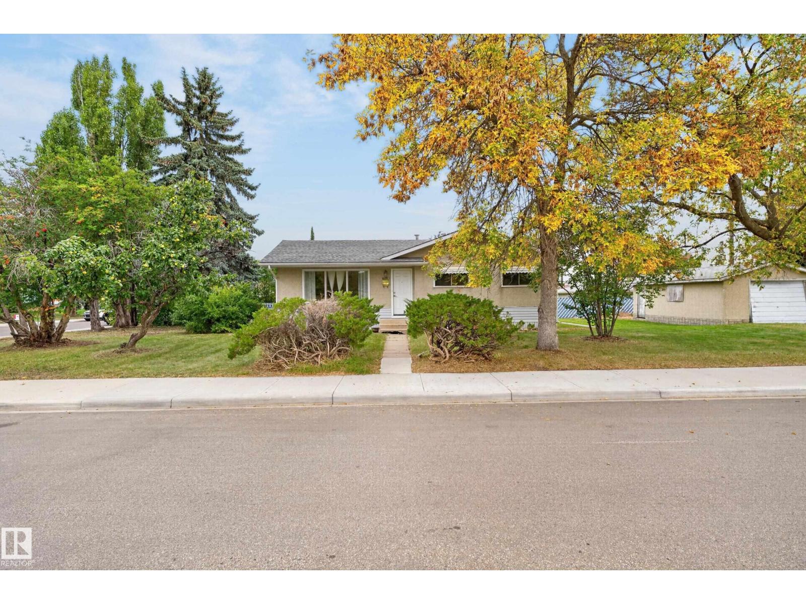 10508 60a Av Nw, Edmonton, Alberta  T6H 1K2 - Photo 38 - E4510399