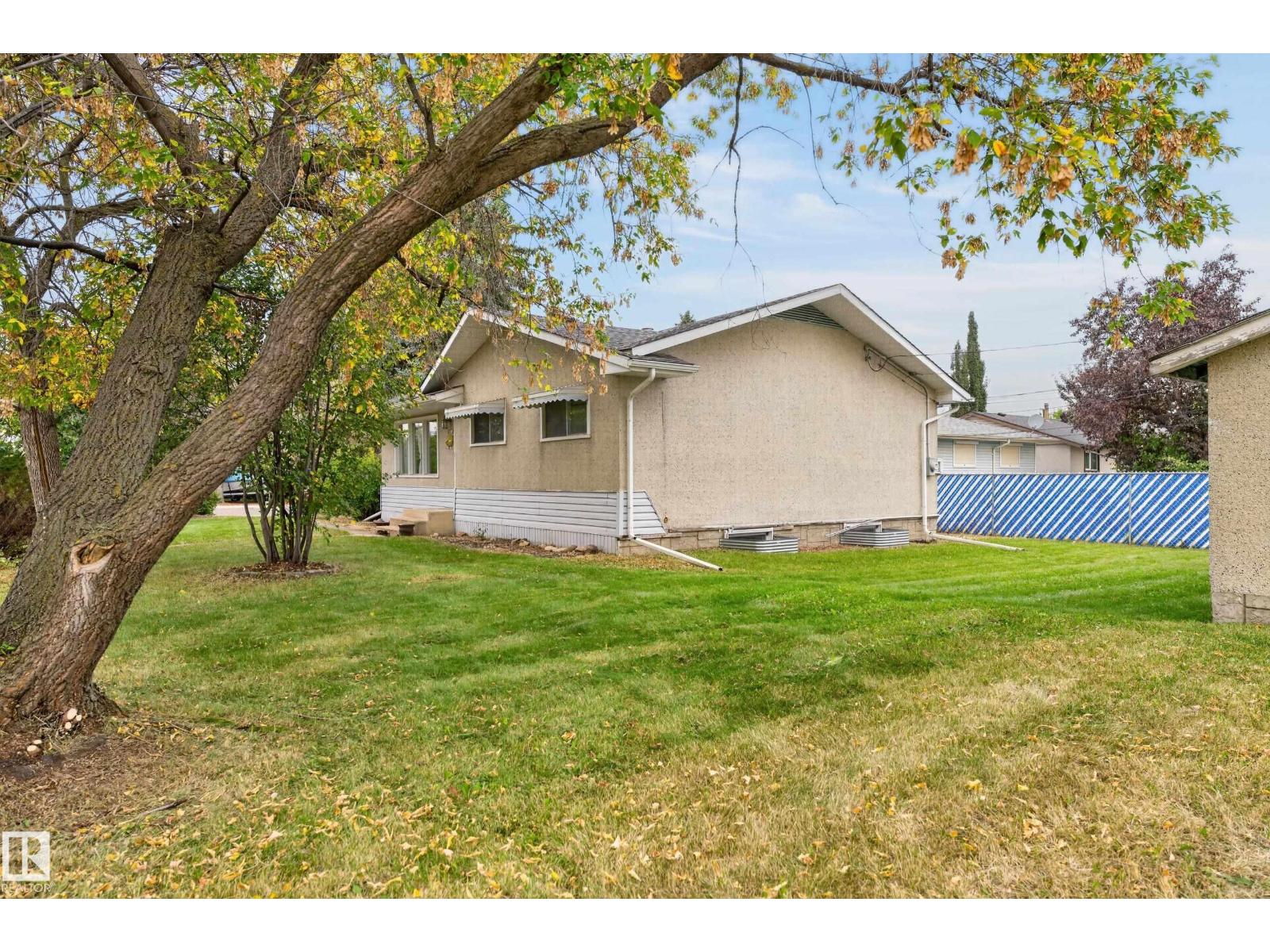 10508 60a Av Nw, Edmonton, Alberta  T6H 1K2 - Photo 45 - E4510399