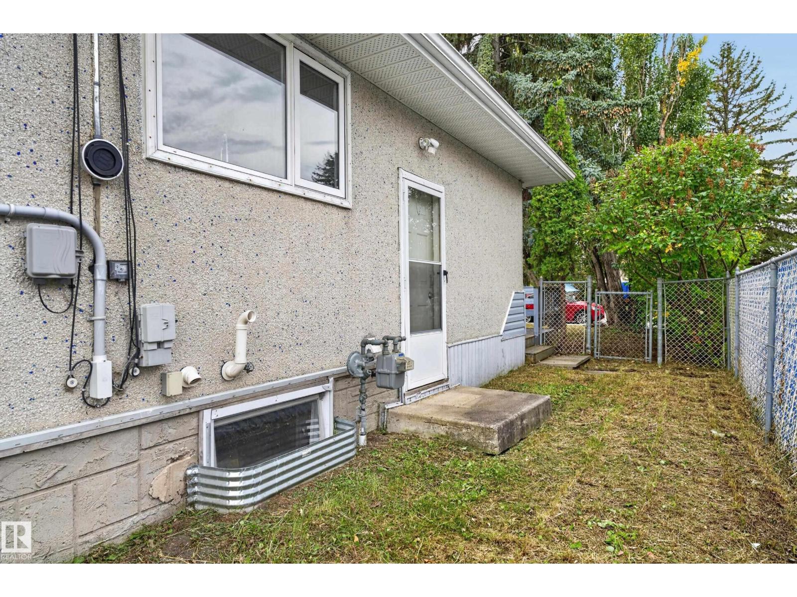 10508 60a Av Nw, Edmonton, Alberta  T6H 1K2 - Photo 49 - E4510399