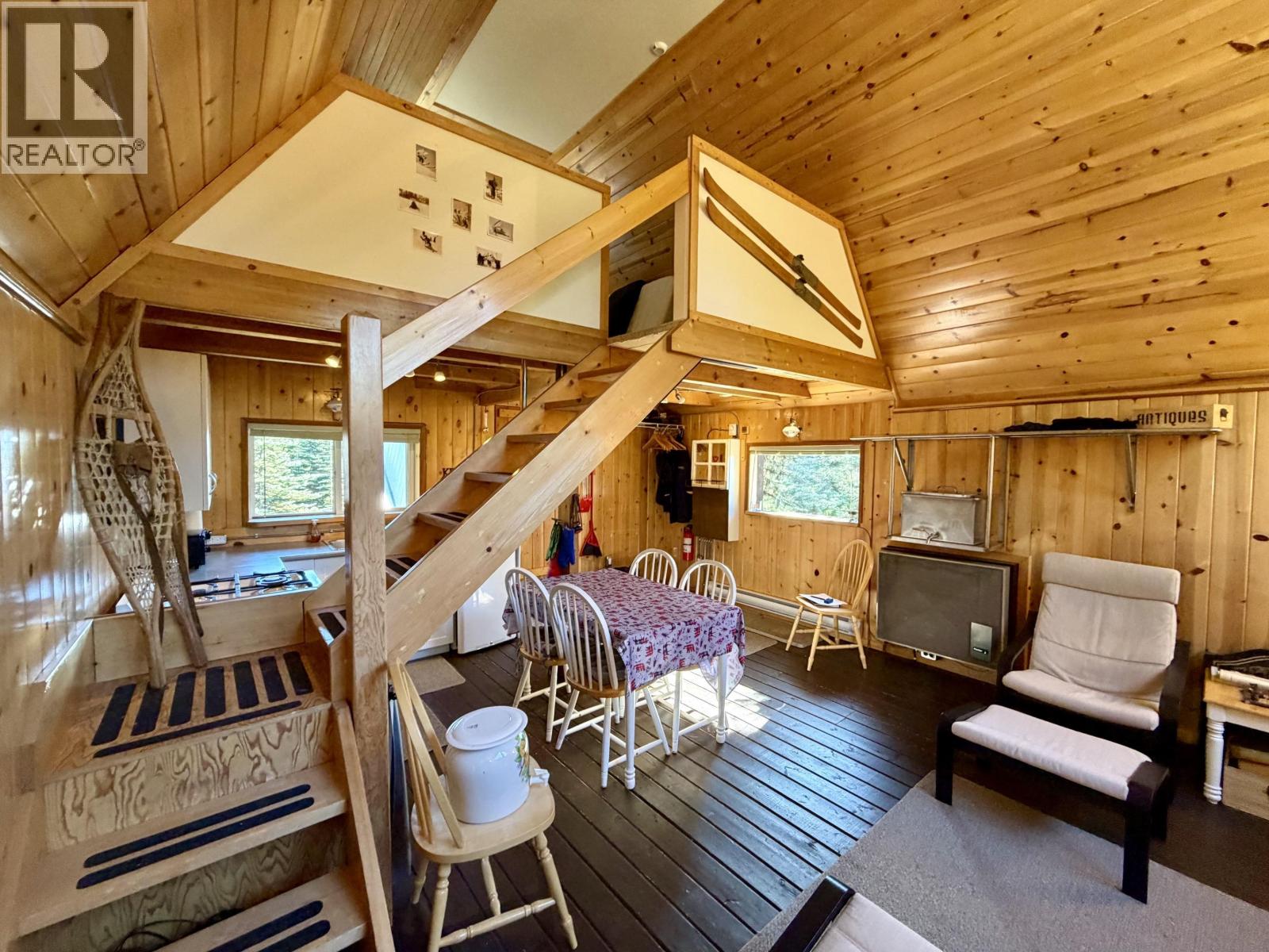281 Prarie Road, Smithers, British Columbia  V0J 2N4 - Photo 14 - R3169568