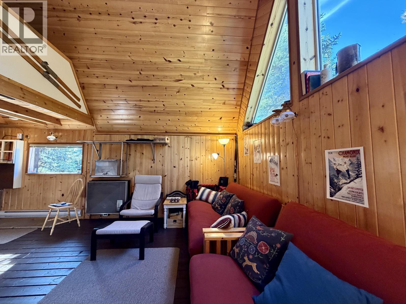 281 Prarie Road, Smithers, British Columbia  V0J 2N4 - Photo 6 - R3169568