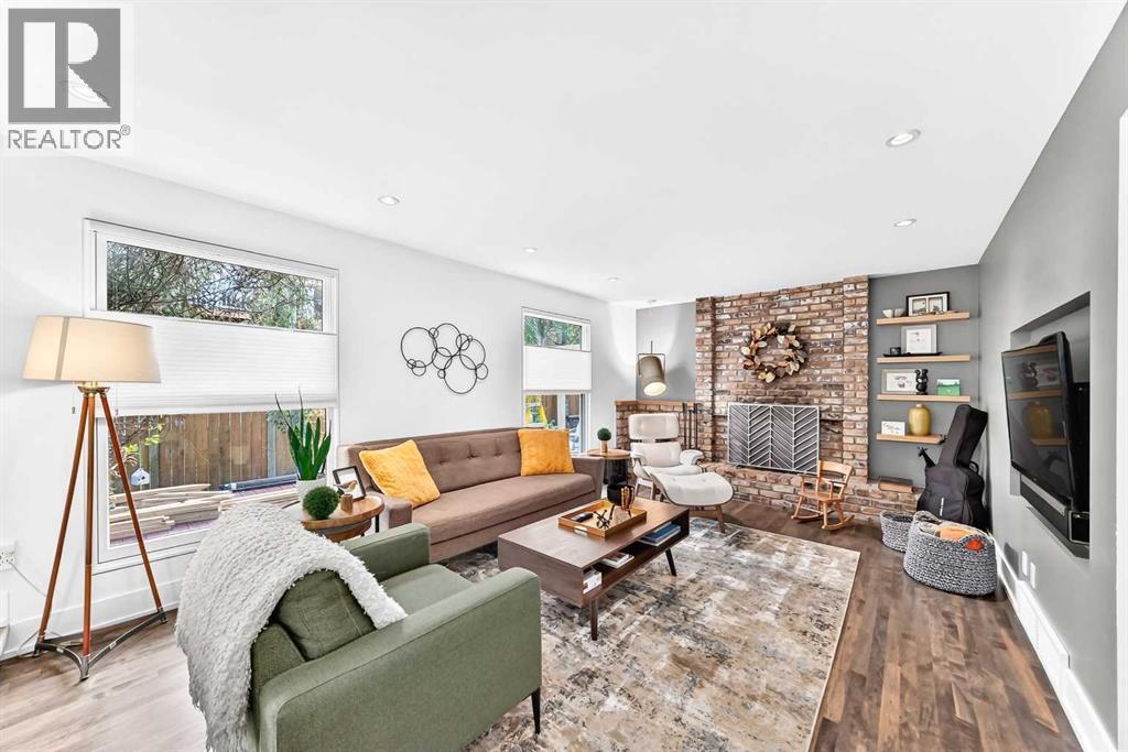 343 Berkshire Place Nw, Calgary, Alberta  T3K 1K8 - Photo 12 - A2344381
