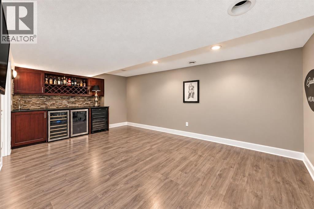 343 Berkshire Place Nw, Calgary, Alberta  T3K 1K8 - Photo 28 - A2344381