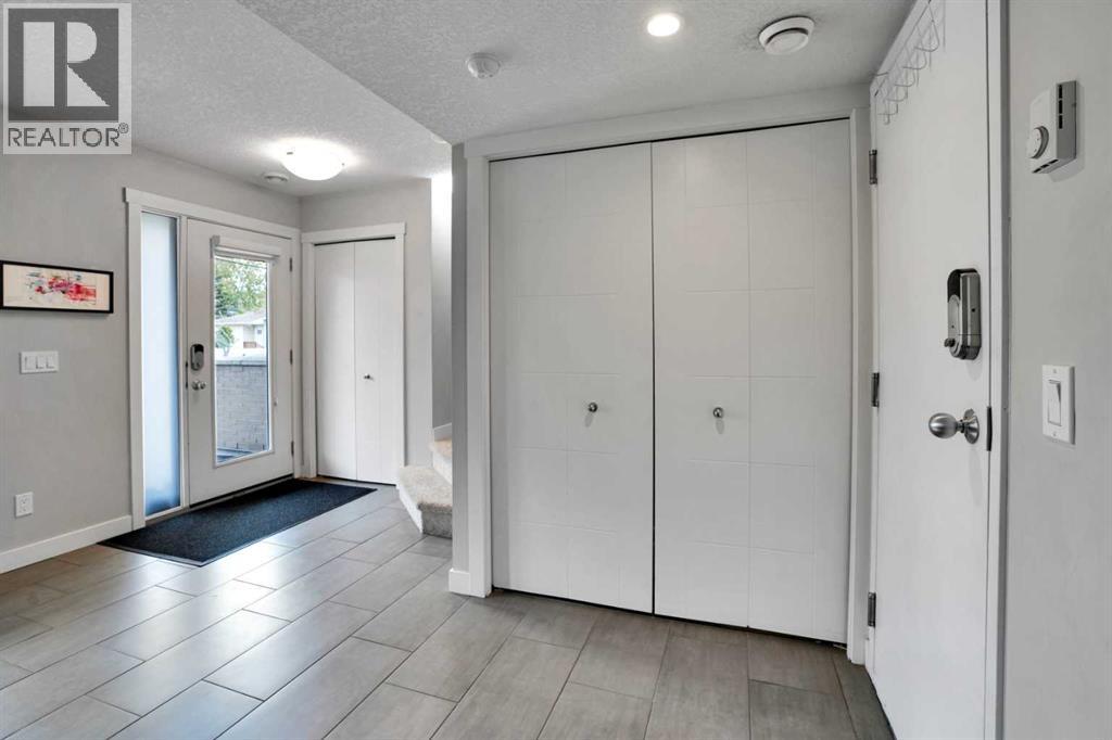 113, 28 Mcdougall Court Ne, Calgary, Alberta  T2E 7H4 - Photo 4 - A2348059