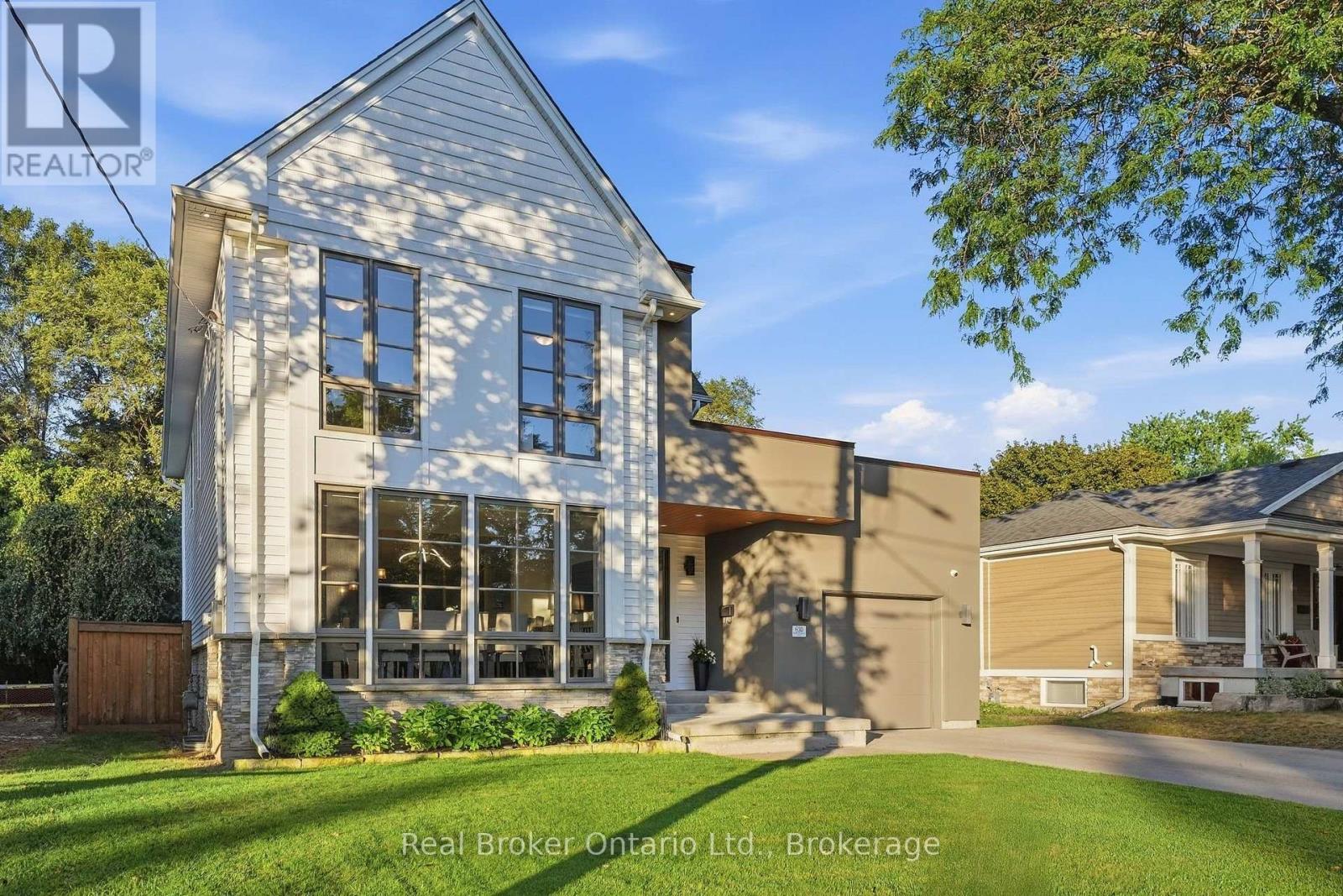 630 George Street, Burlington, Ontario  L7R 2V7 - Photo 4 - W13828412