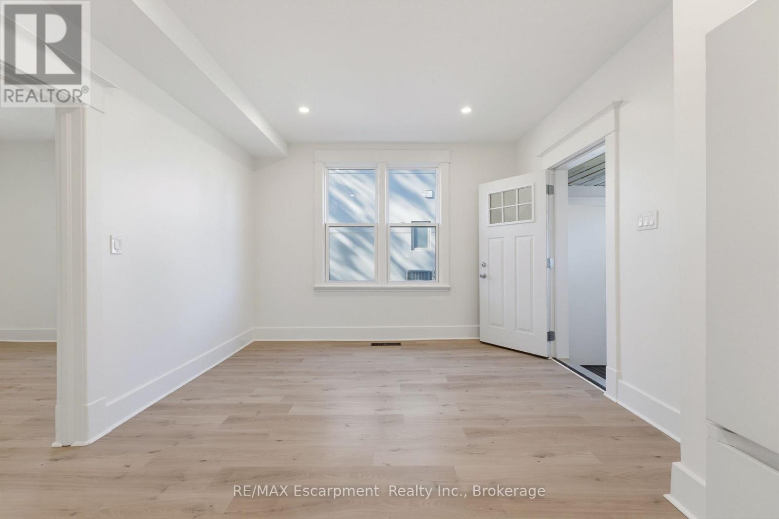 #1 - 11 Charles Street, Brantford, Ontario  N3T 1A9 - Photo 9 - X13828454
