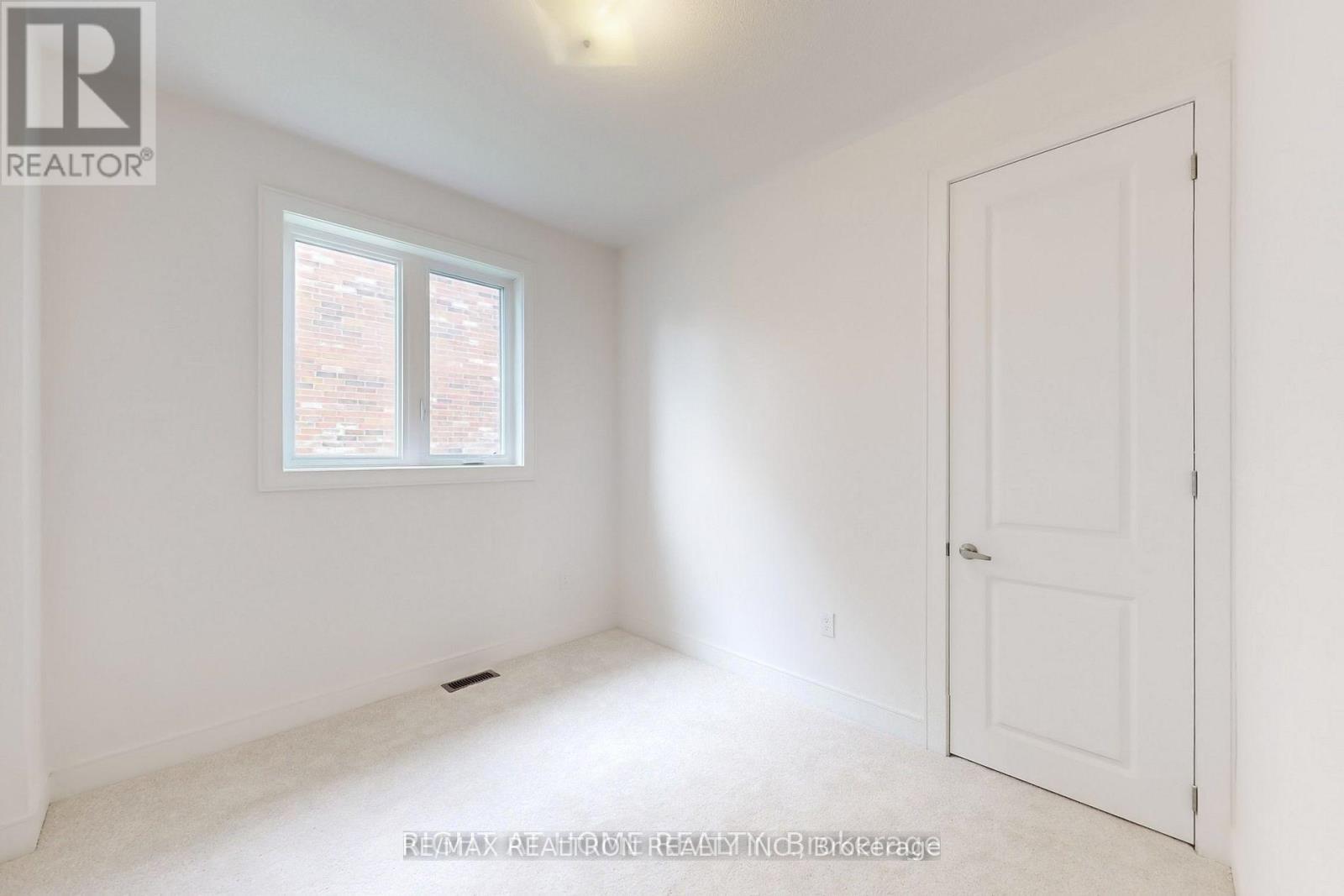 254 Wilcox Drive, Clearview, Ontario  L0M 1S0 - Photo 17 - S13135934