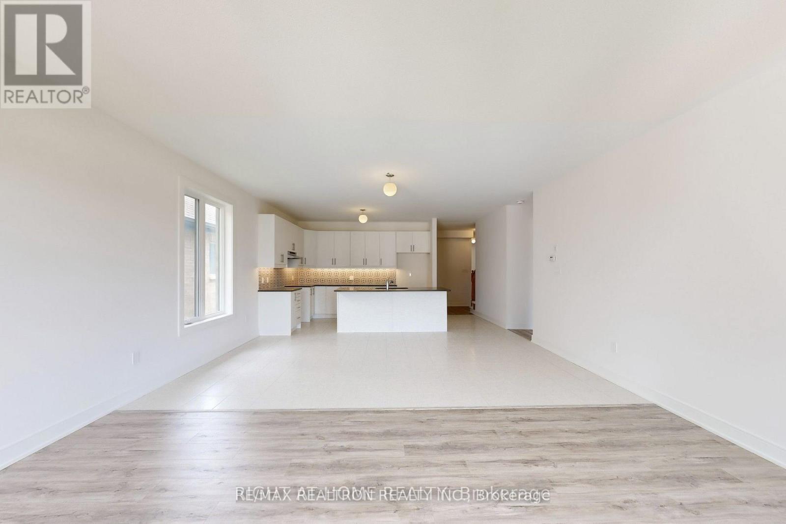 254 Wilcox Drive, Clearview, Ontario  L0M 1S0 - Photo 6 - S13135934