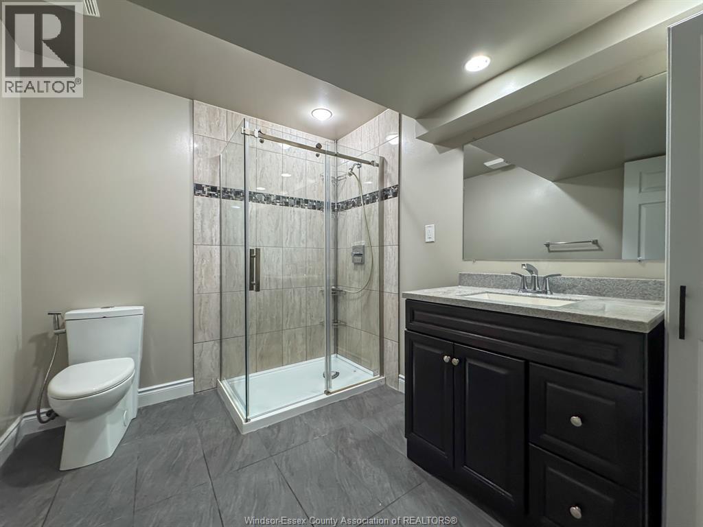 3680 Holburn, Windsor, Ontario  N9E 4T3 - Photo 11 - 26023623