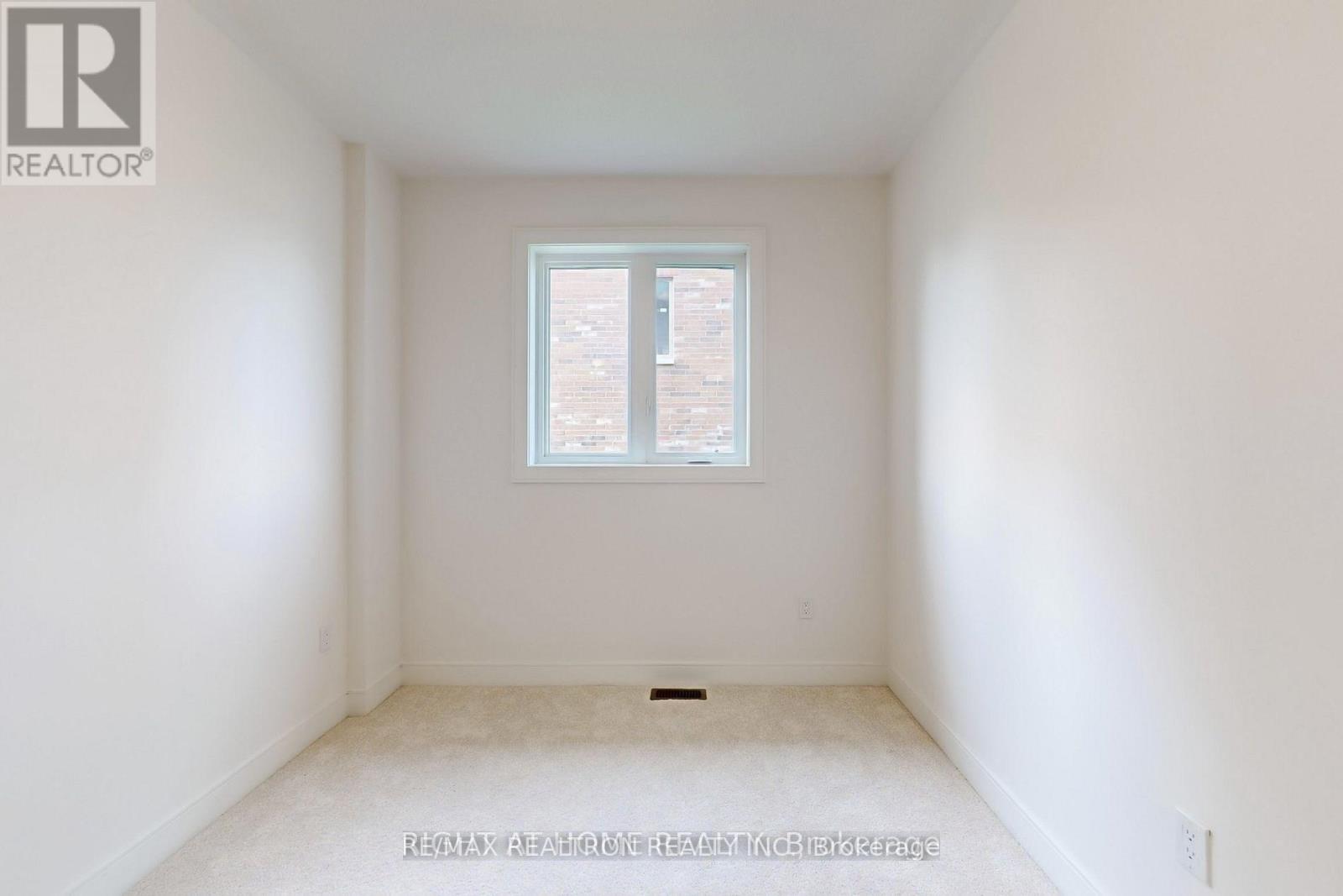 254 Wilcox Drive, Clearview, Ontario  L0M 1S0 - Photo 18 - S13135934