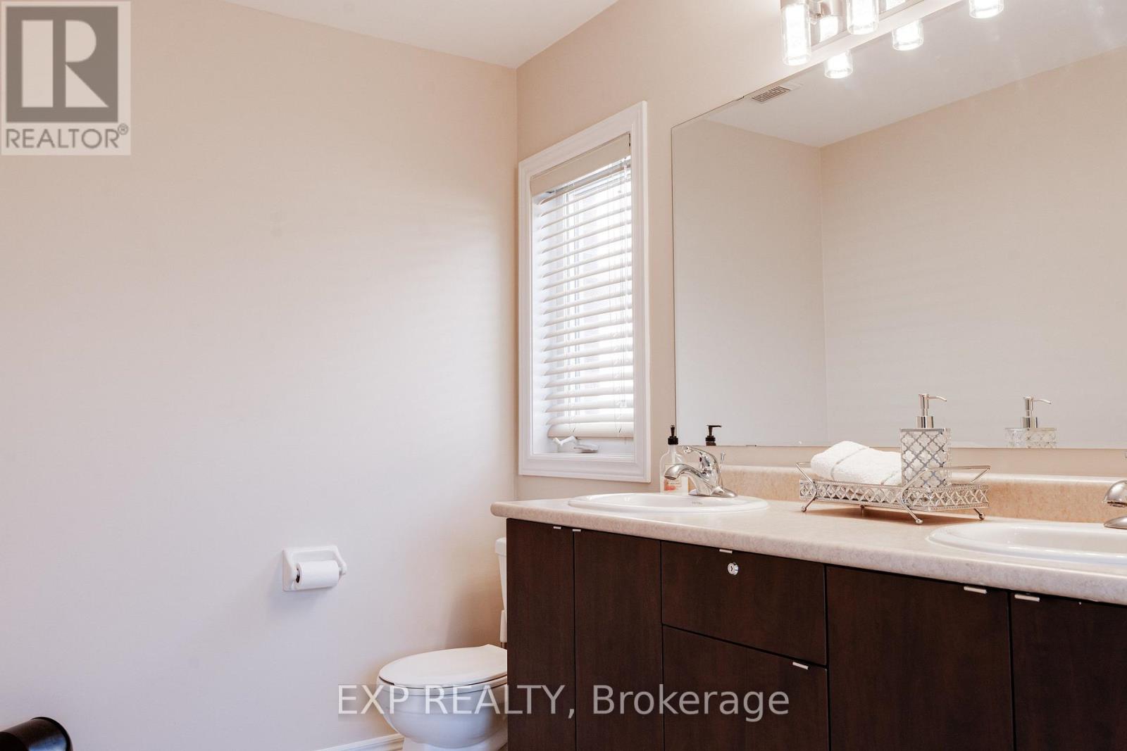 50 Kempsford Crescent, Brampton, Ontario  L7A 4M5 - Photo 9 - W13824952
