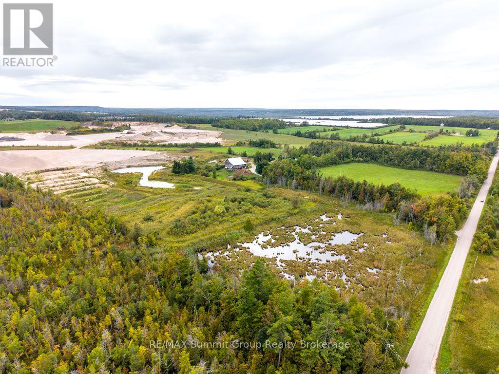 E Pt Lt 9 N Pt Lt 10 Line 14 N, Oro-Medonte, Ontario  L3V 6H1 - Photo 14 - S13828578