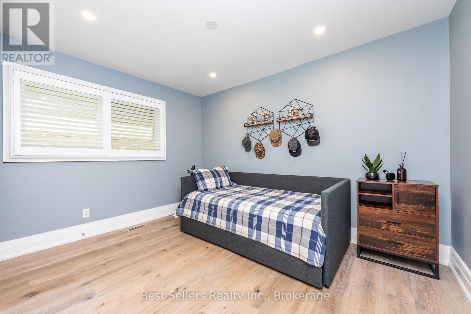 7407 Milburough Line E, Milton, Ontario  L0P 1B0 - Photo 21 - W13827076