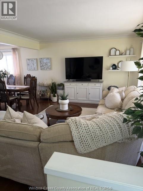 1570 Stratford Court, Windsor, Ontario  N9G 1W2 - Photo 4 - 26022661