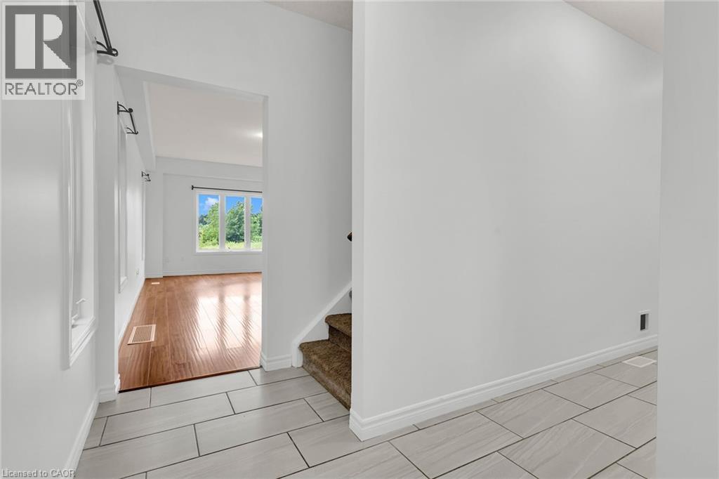 1318 Caen Avenue, Woodstock, Ontario  N4T 0J5 - Photo 7 - 40866545
