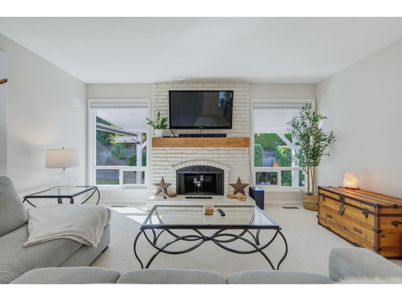31524 Sunnyside Crescent, Abbotsford, British Columbia V2T 4B3 - Photo 4 - R3162431