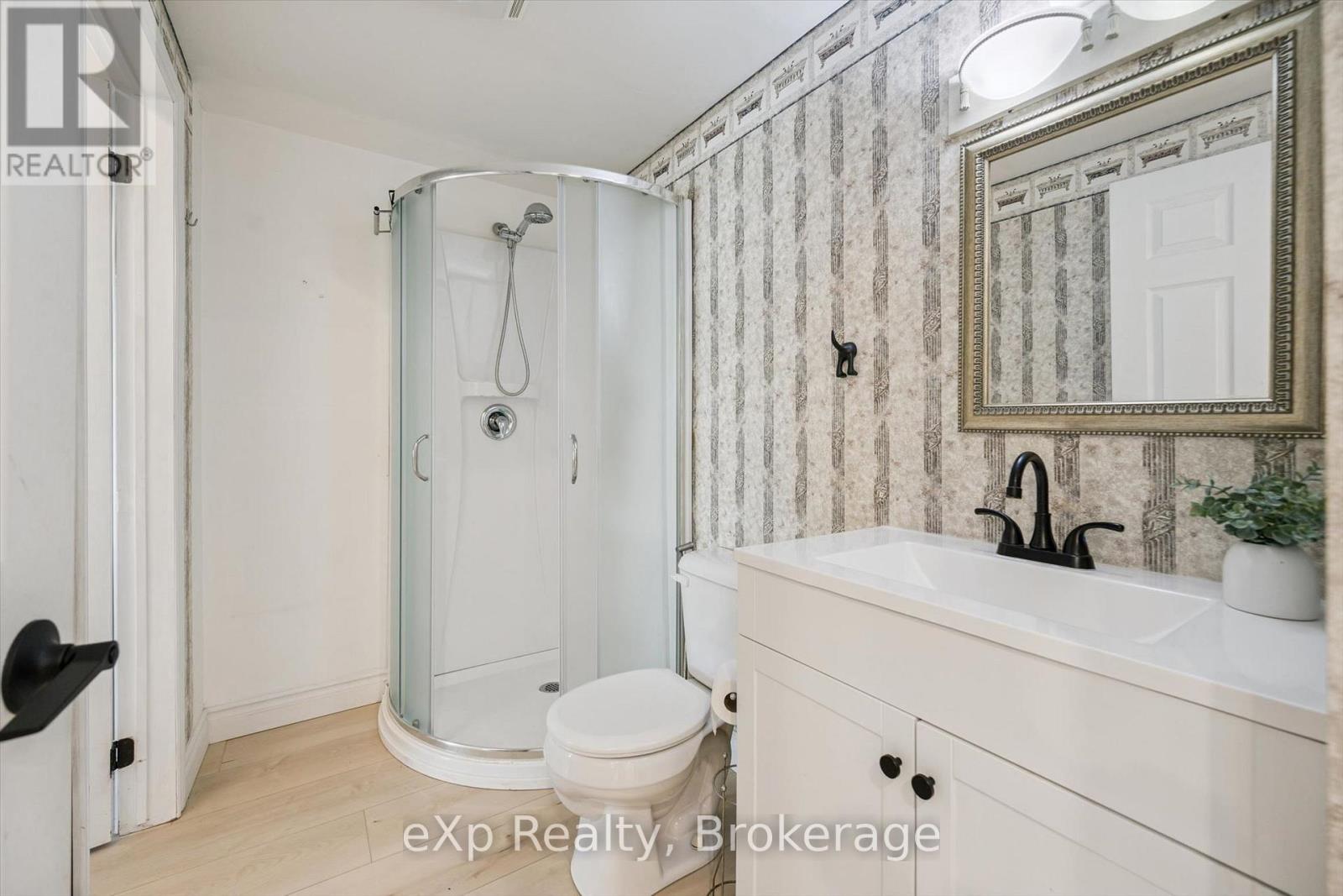 148 Clairfields Drive W, Guelph, Ontario  N1G 5A3 - Photo 18 - X13828440