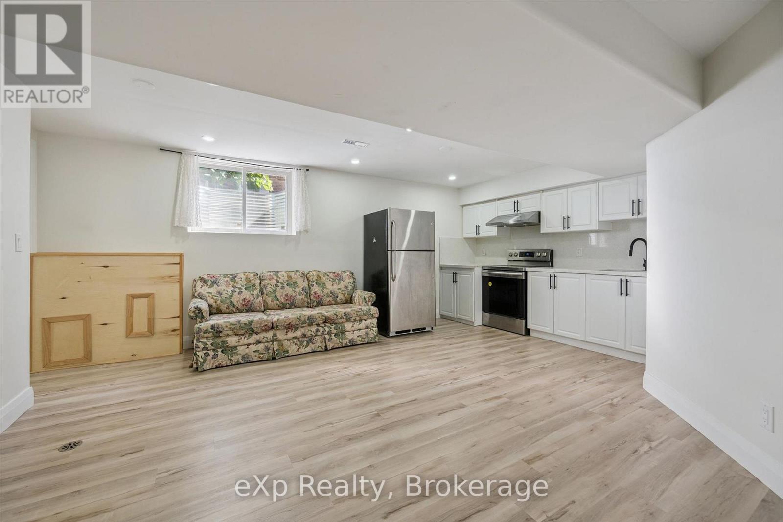 148 Clairfields Drive W, Guelph, Ontario  N1G 5A3 - Photo 29 - X13828440