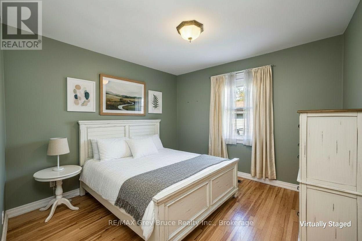 740 5th Street E, Owen Sound, Ontario  N4K 1E5 - Photo 15 - X13828476