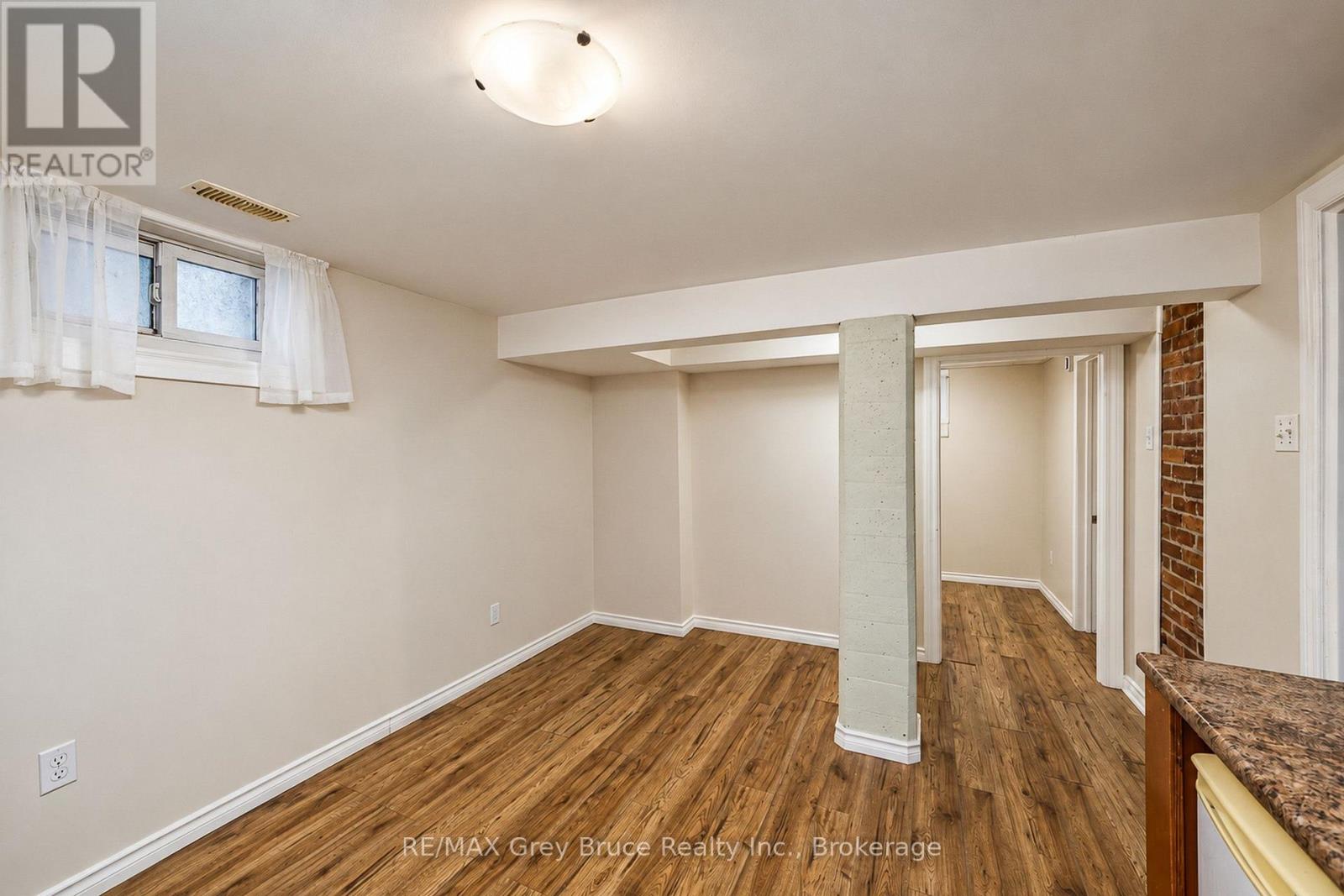 740 5th Street E, Owen Sound, Ontario  N4K 1E5 - Photo 28 - X13828476