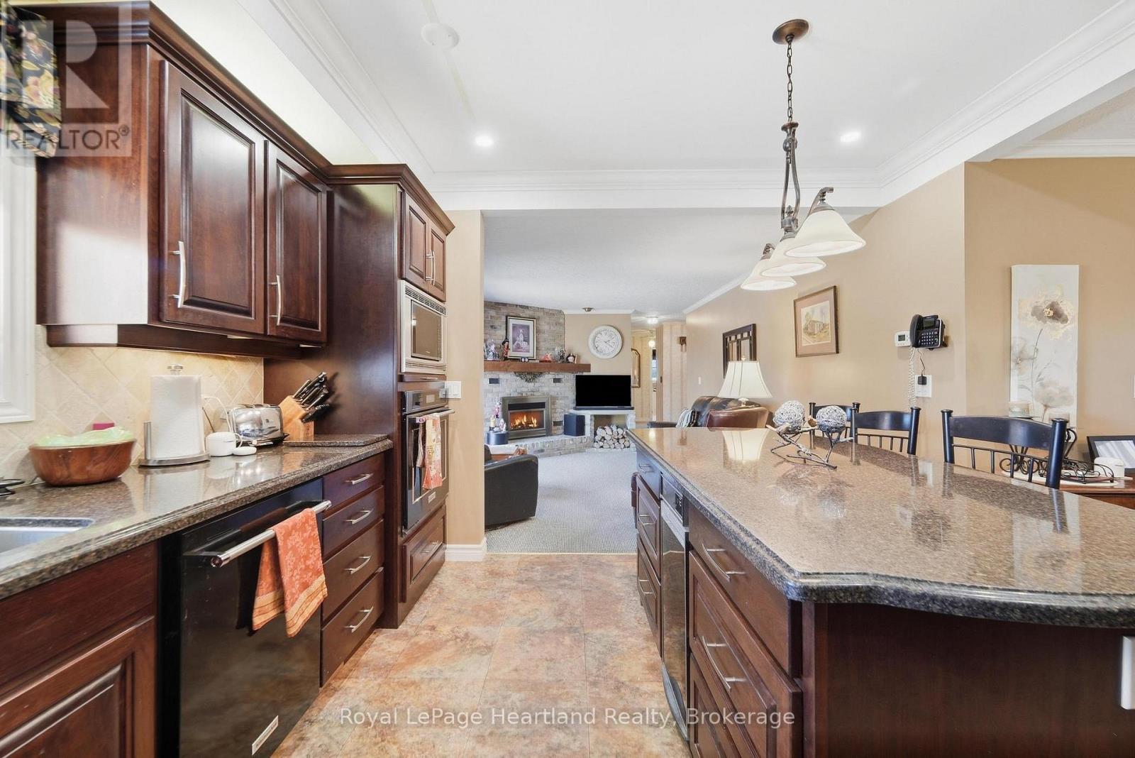 283 Albert Street, Central Huron, Ontario  N0M 1L0 - Photo 10 - X13828514