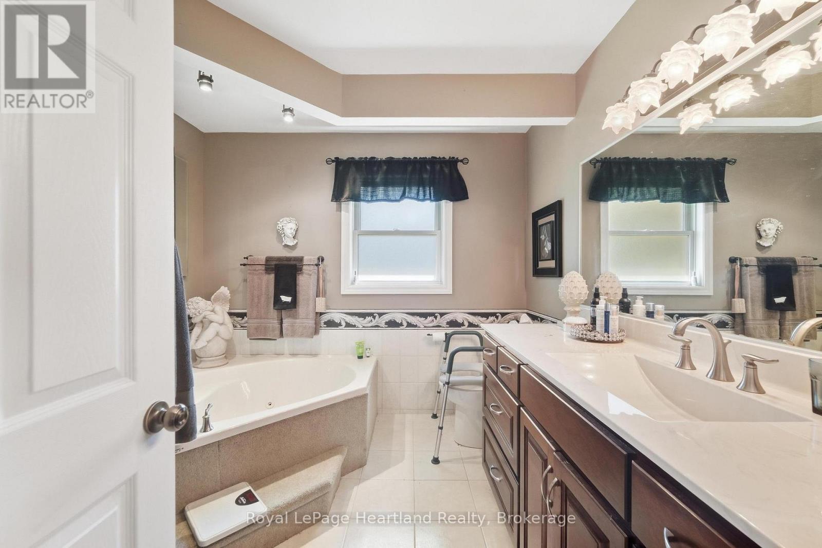 283 Albert Street, Central Huron, Ontario  N0M 1L0 - Photo 22 - X13828514