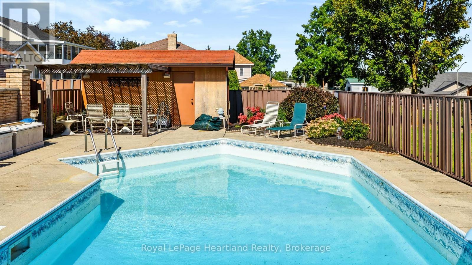 283 Albert Street, Central Huron, Ontario  N0M 1L0 - Photo 41 - X13828514