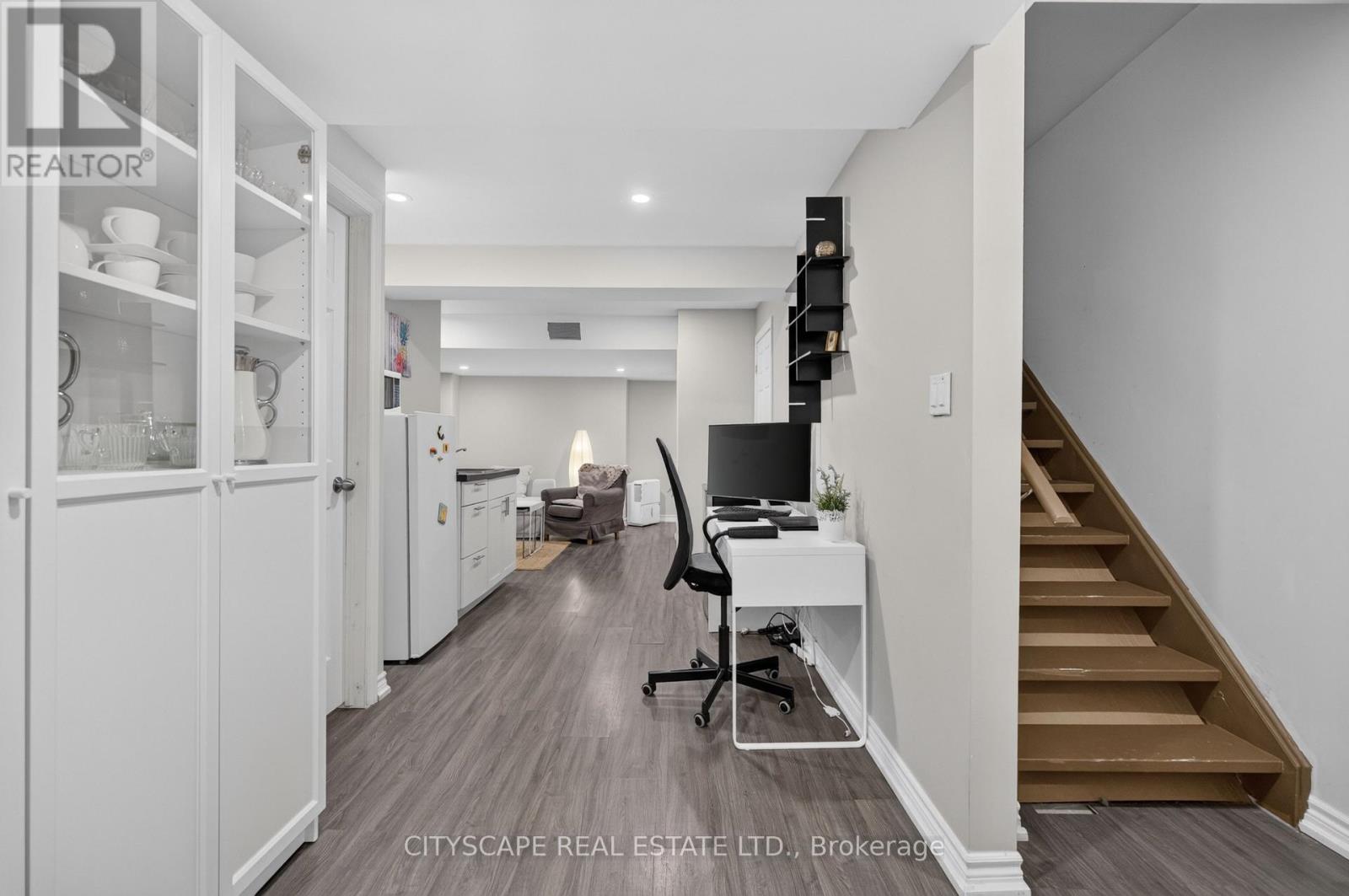 366 Montreal Circle, Hamilton, Ontario  L8E 0C7 - Photo 33 - X13828102
