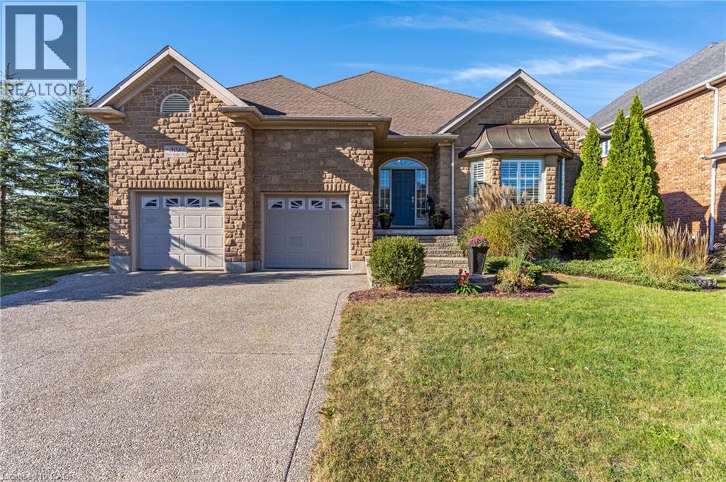 308 DEER RIDGE Drive, Kitchener, Ontario