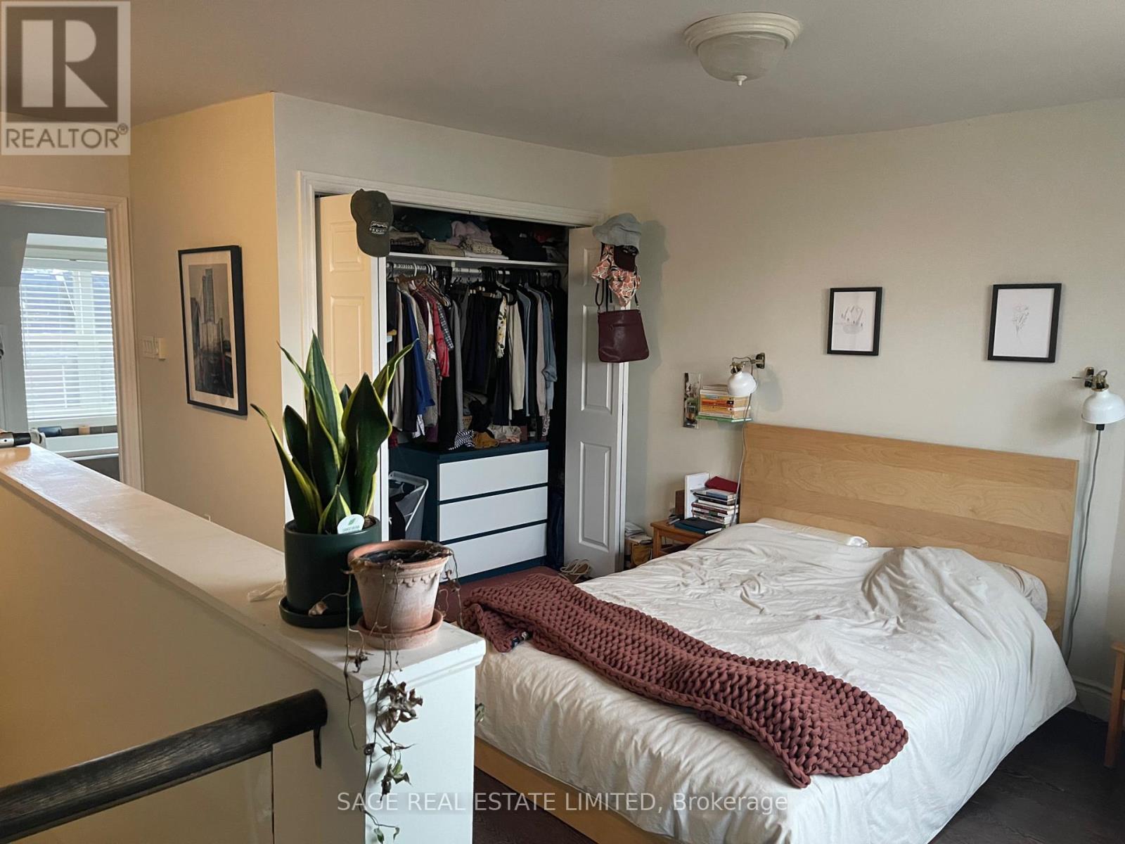 2nd Flr - 716 Ossington Avenue, Toronto, Ontario  M5G 3T7 - Photo 11 - C13828452