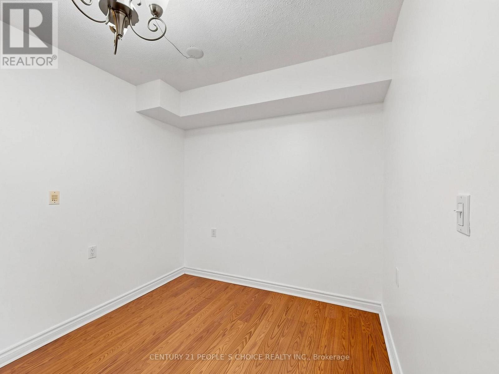 603 - 935 Sheppard Avenue W, Toronto, Ontario  M3H 2T7 - Photo 24 - C13828500