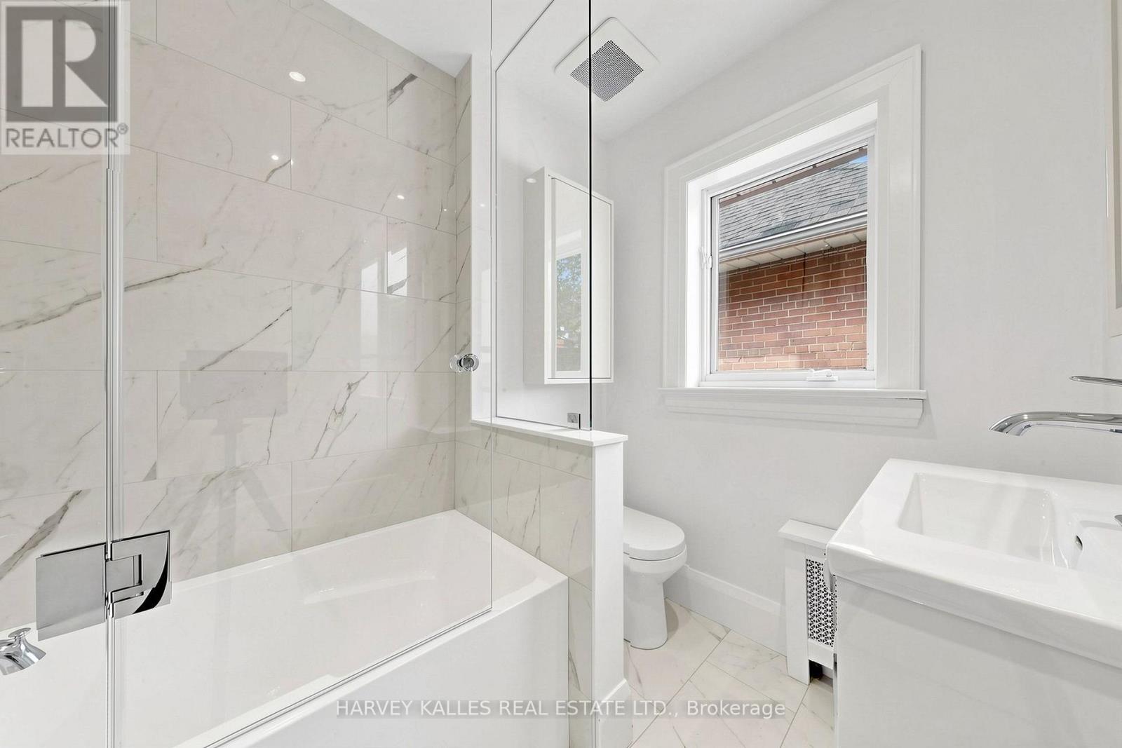 Main - 7 Tullis Drive, Toronto, Ontario  M4S 2E2 - Photo 33 - C13828580