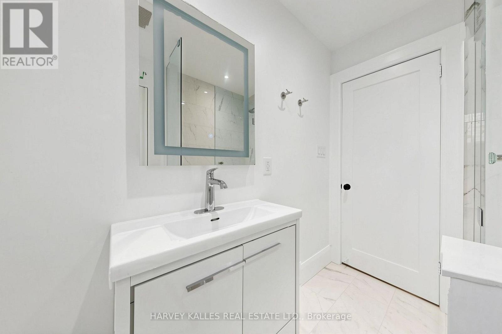 Main - 7 Tullis Drive, Toronto, Ontario  M4S 2E2 - Photo 40 - C13828580