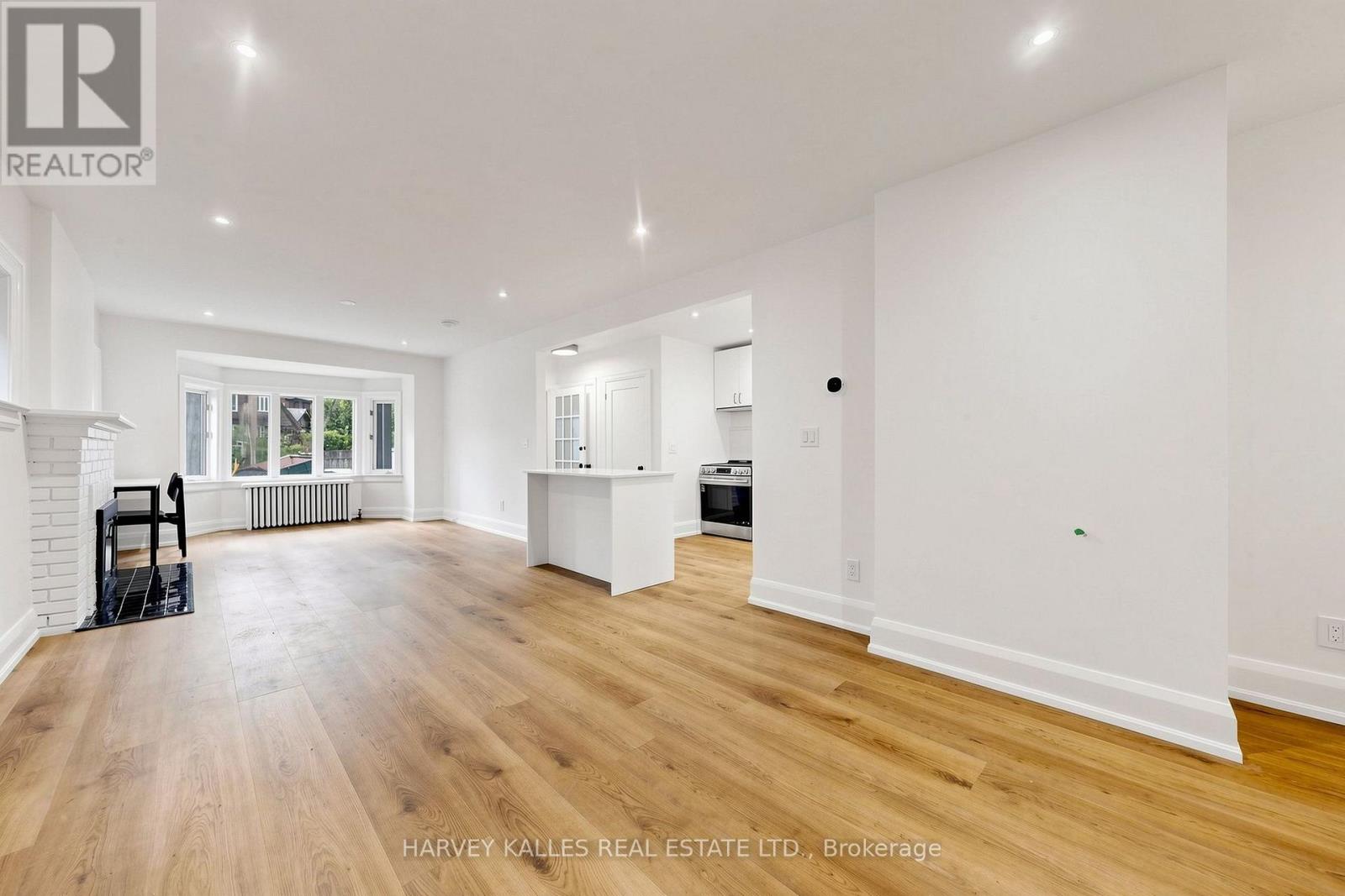 Main - 7 Tullis Drive, Toronto, Ontario  M4S 2E2 - Photo 9 - C13828580